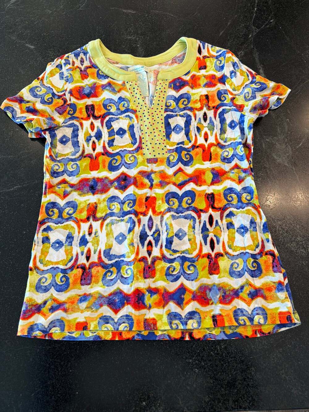 Caribbean Joe v neck short sleeve bright fun shirt   SM